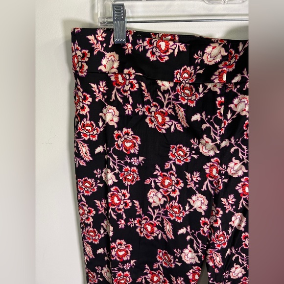 Ann Taylor Floral Elastic Waist Mid Rise Straight Leg Casual Crop Pants 10 - Picture 2 of 12